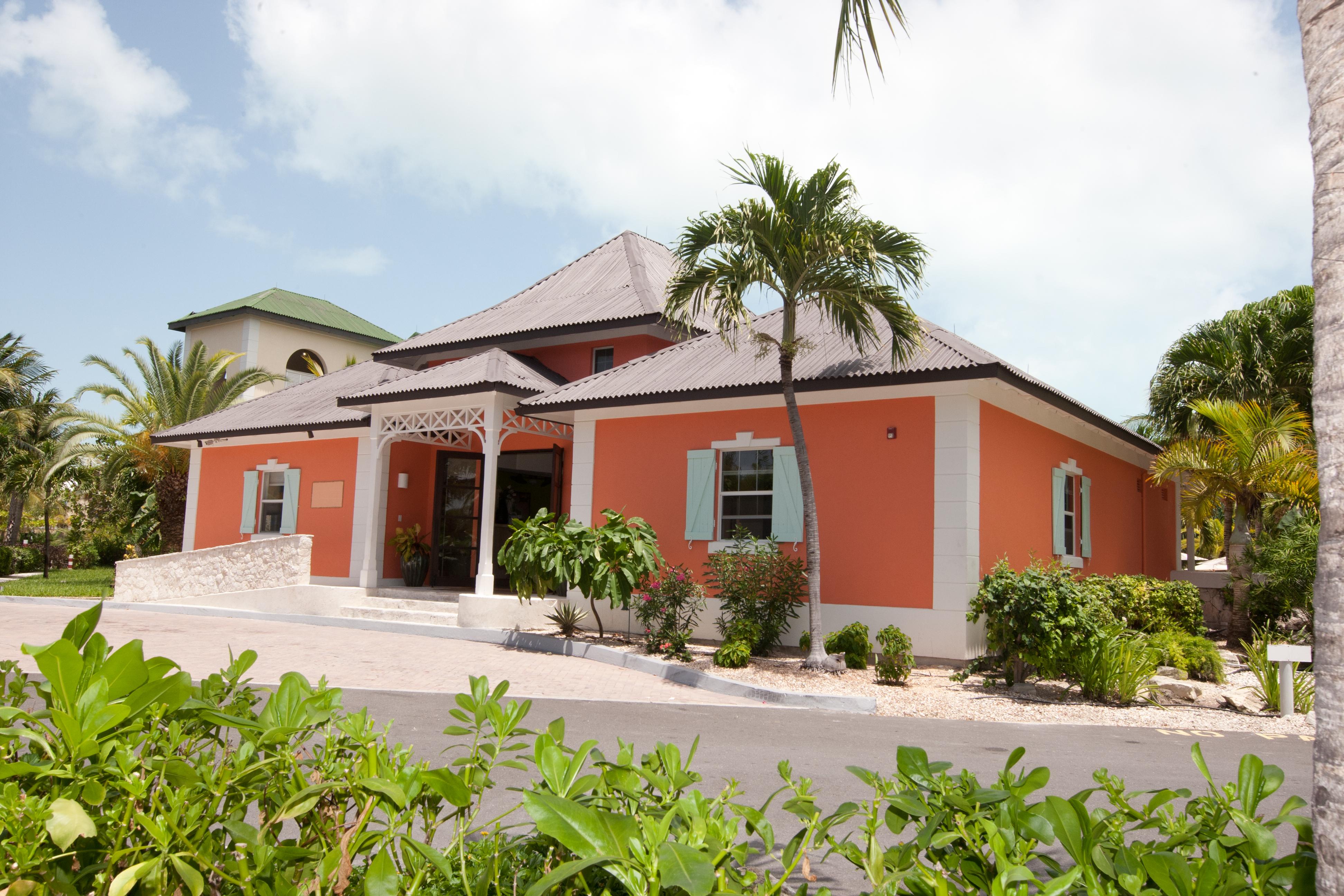 Ports Of Call Resort Grace Bay Exterior foto